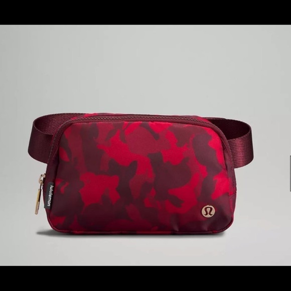 New year everywhere belt rabbit all over print , red multi - Picture 7 of 8